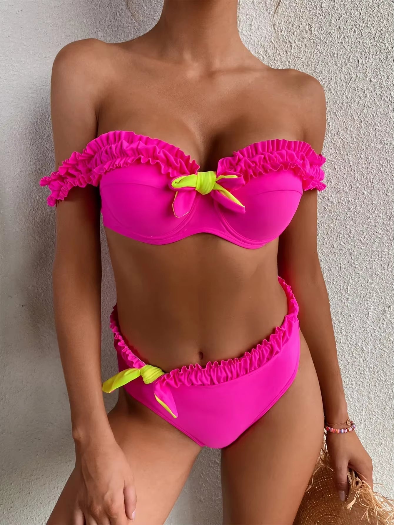 Fashion & Apparel